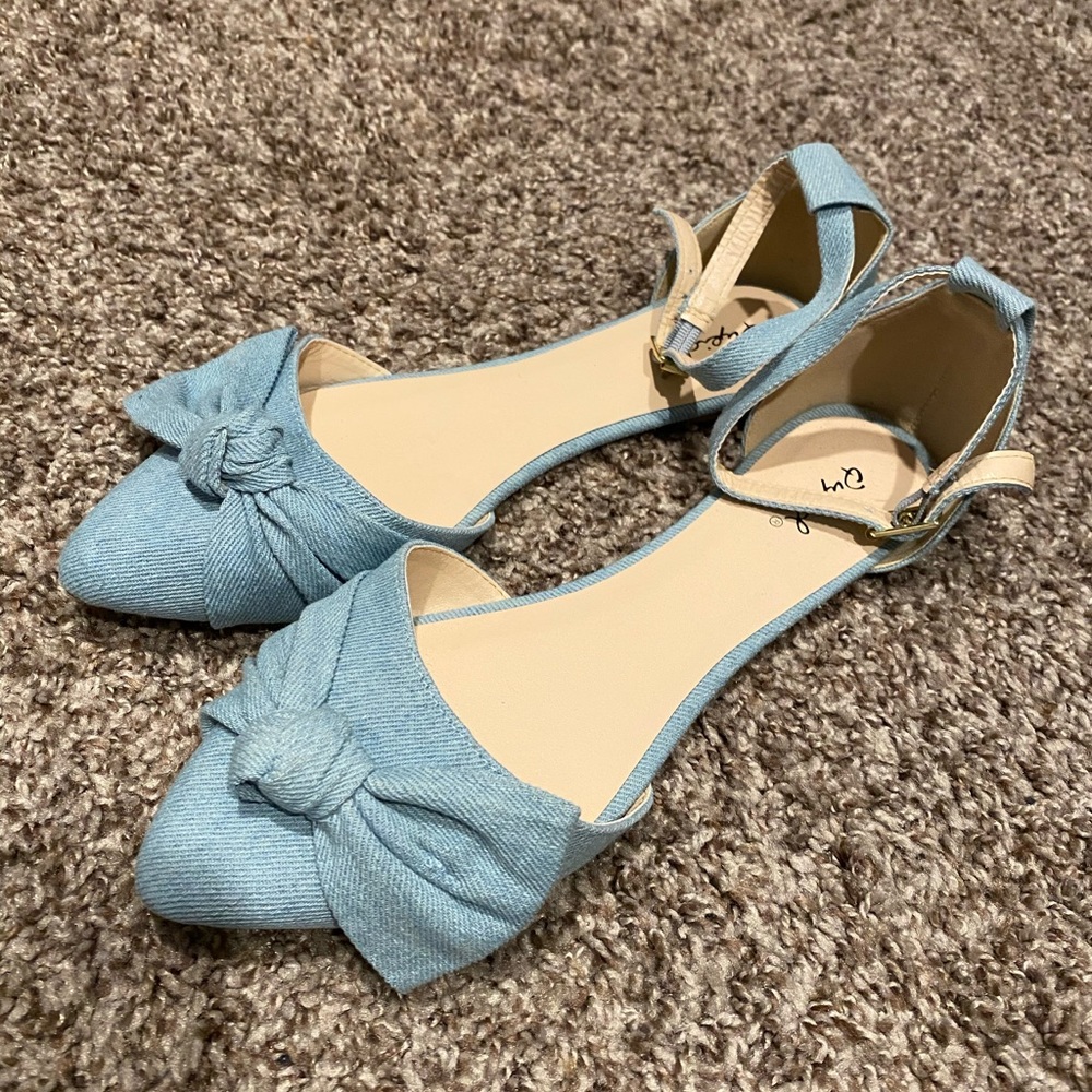 Chambray flats